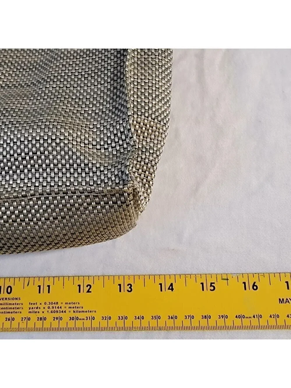 Chilewich woven minimalist